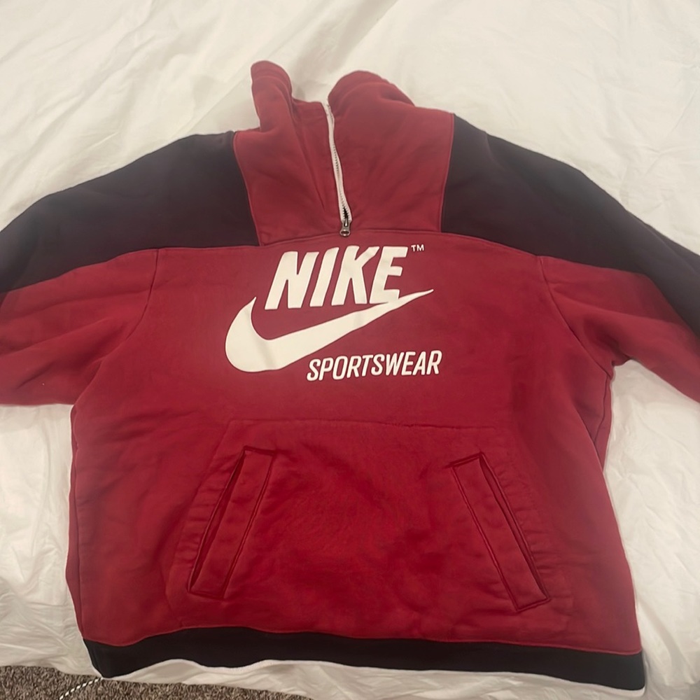 Nike sweatshirt